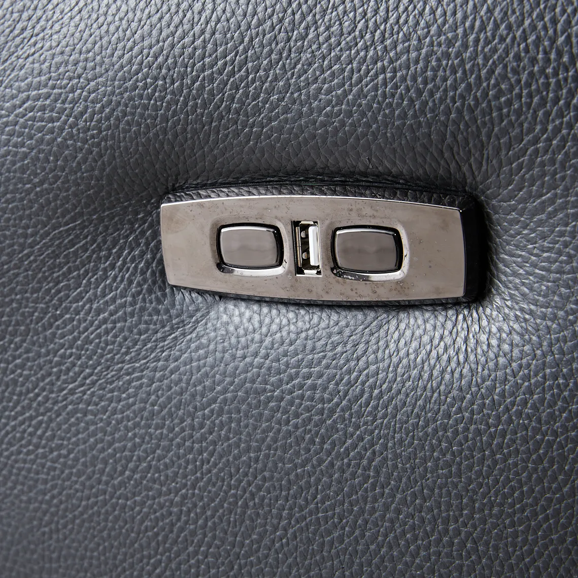 Carolina Black Leather 3-Seater Electric Recliner 