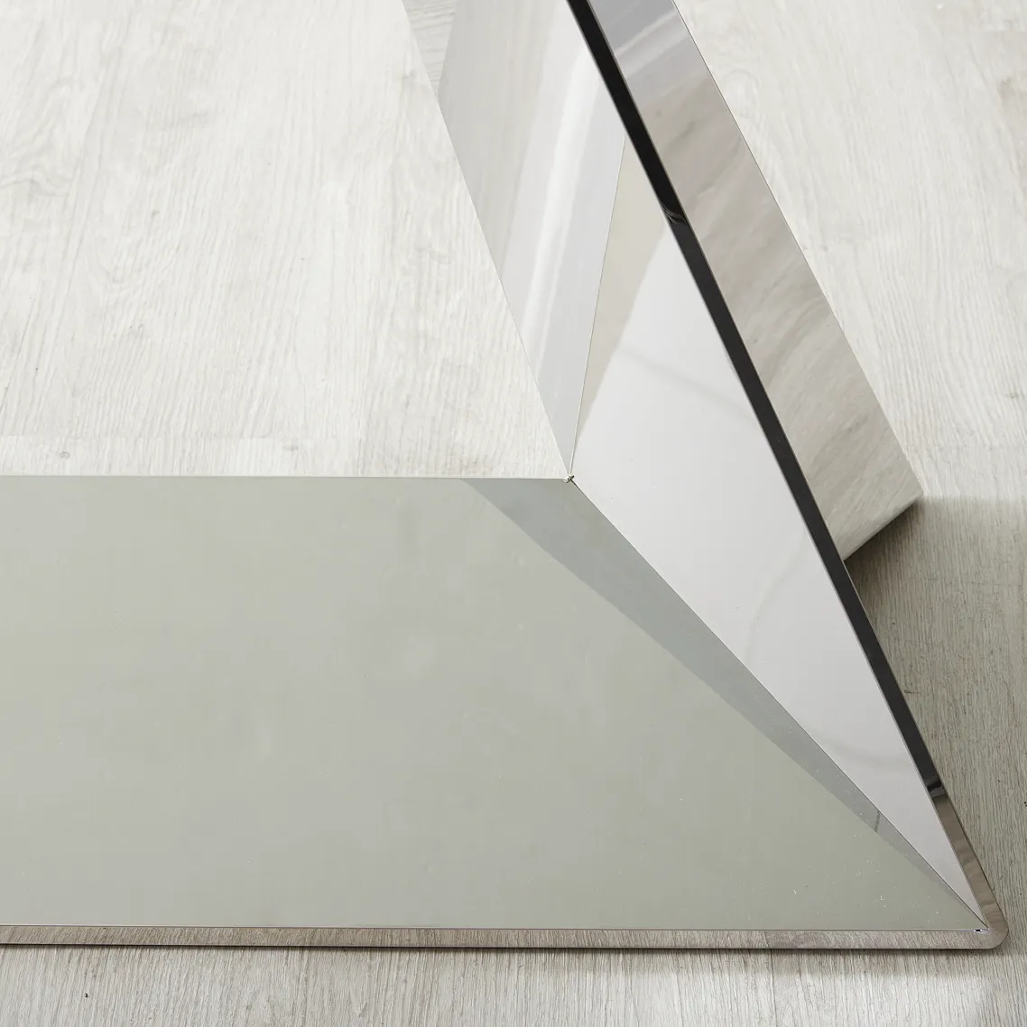 Zephyr Stainless Steel Dining Table - Glass Top