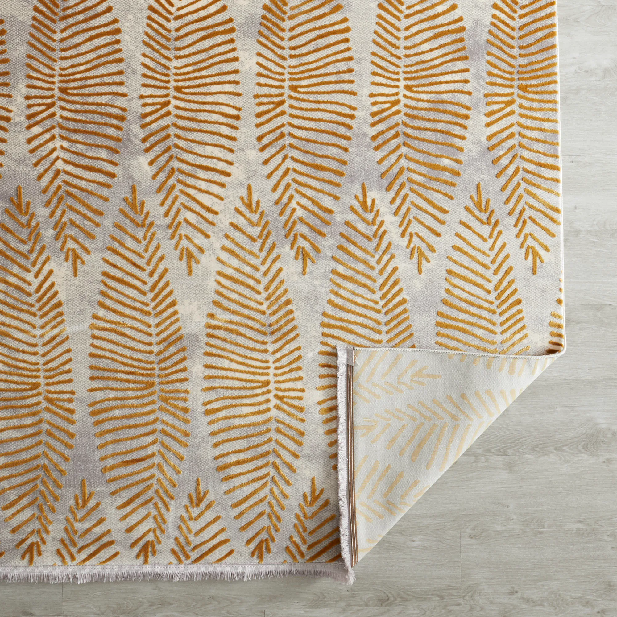 Tropical Homes Floor Rug - Large 250cm x 350cm