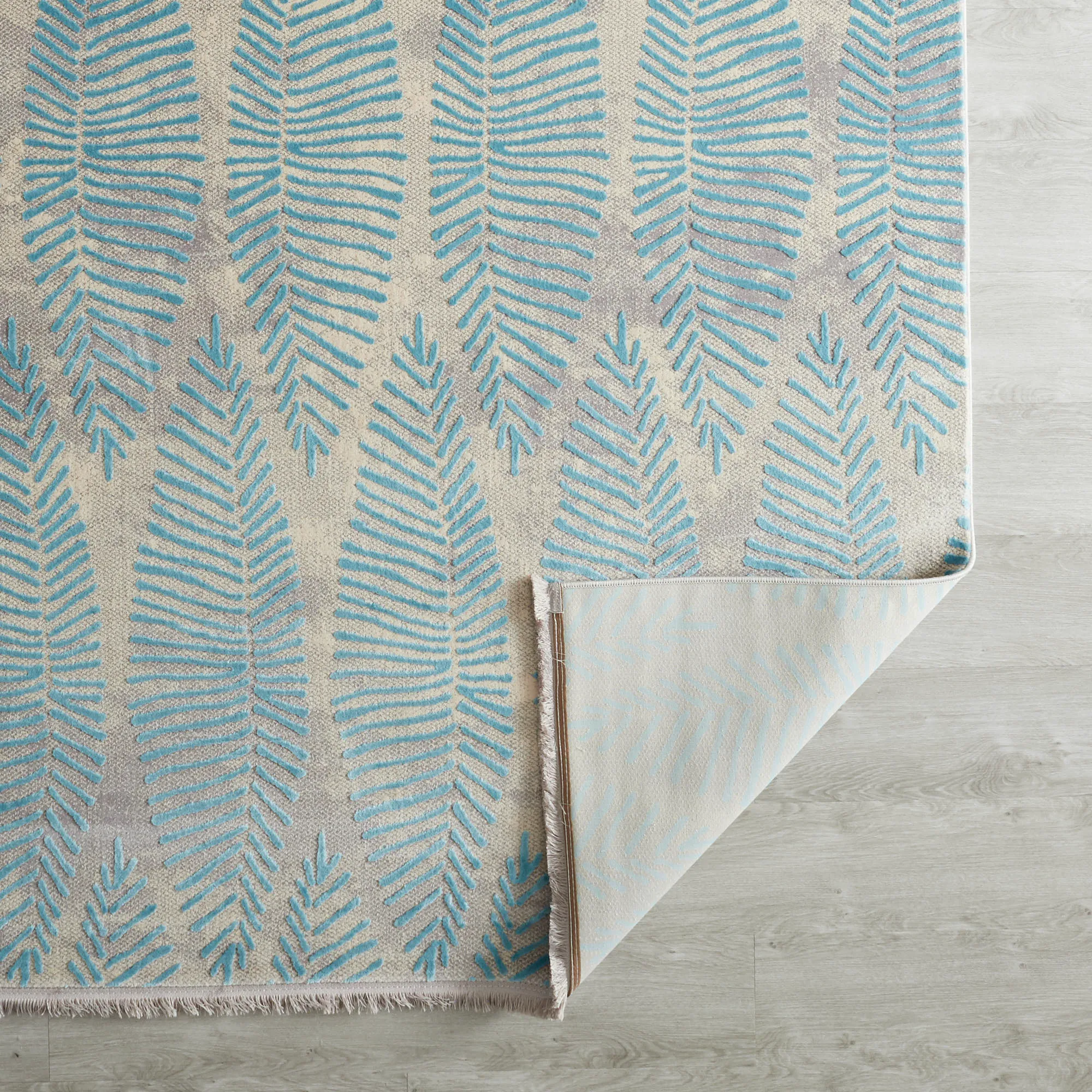 Cerulean Lush Floor Rug - Medium 200cm x 300cm 