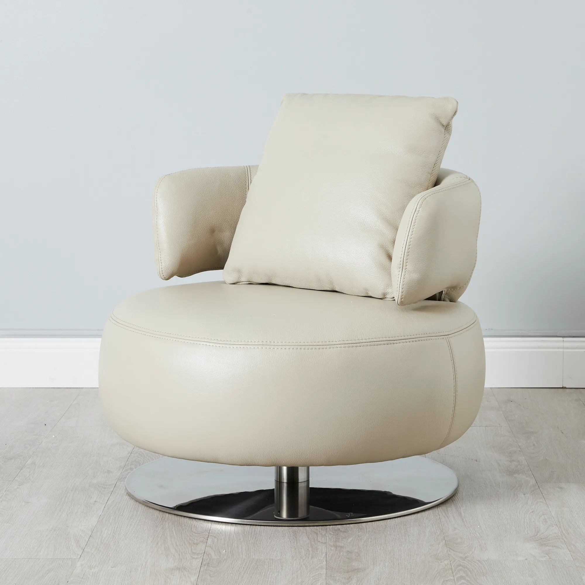 Vermont Almond Cream Leather Chair