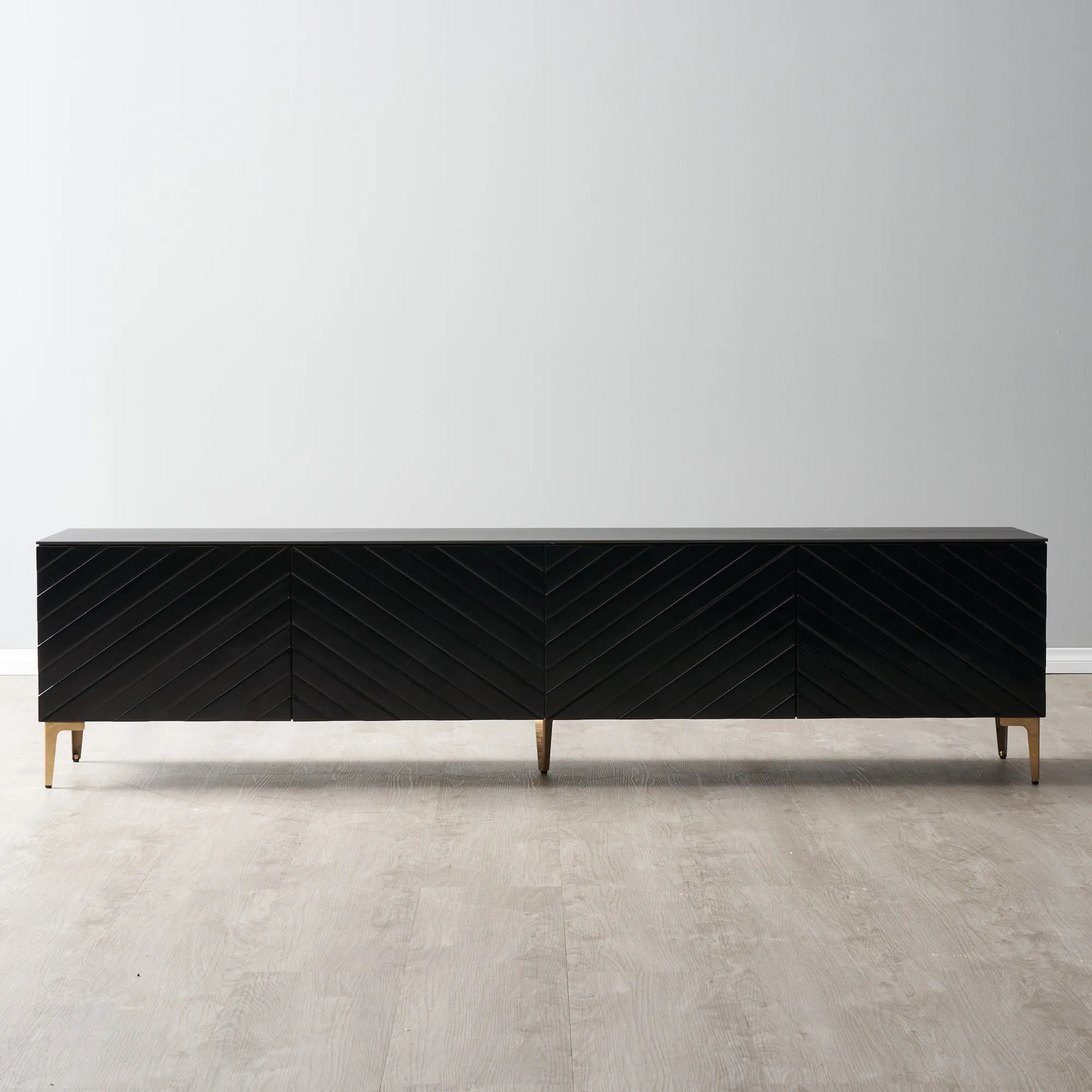 Isaac Entertainment Unit