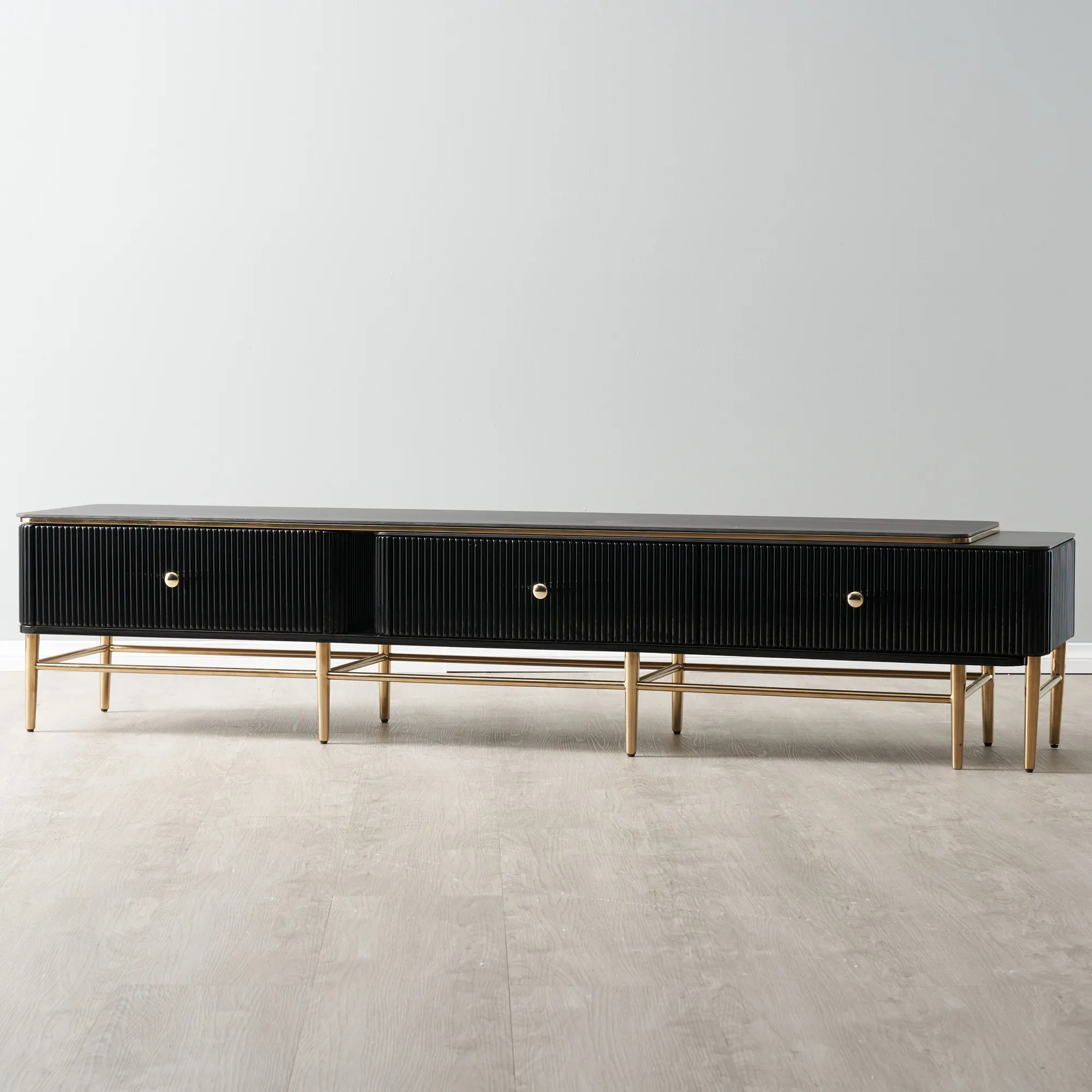 Etienne Entertainment Unit - Black 