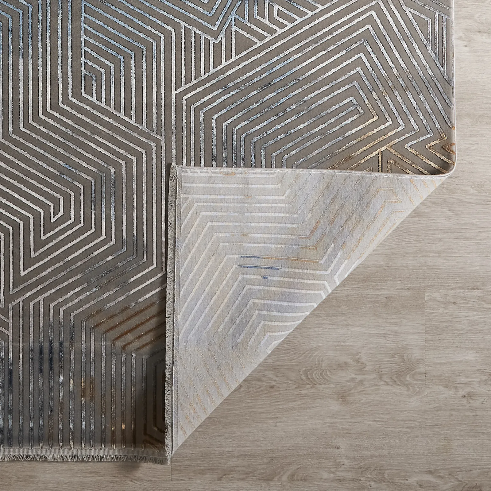 Benjamin Floor Rug -Medium 200cm x 300cm