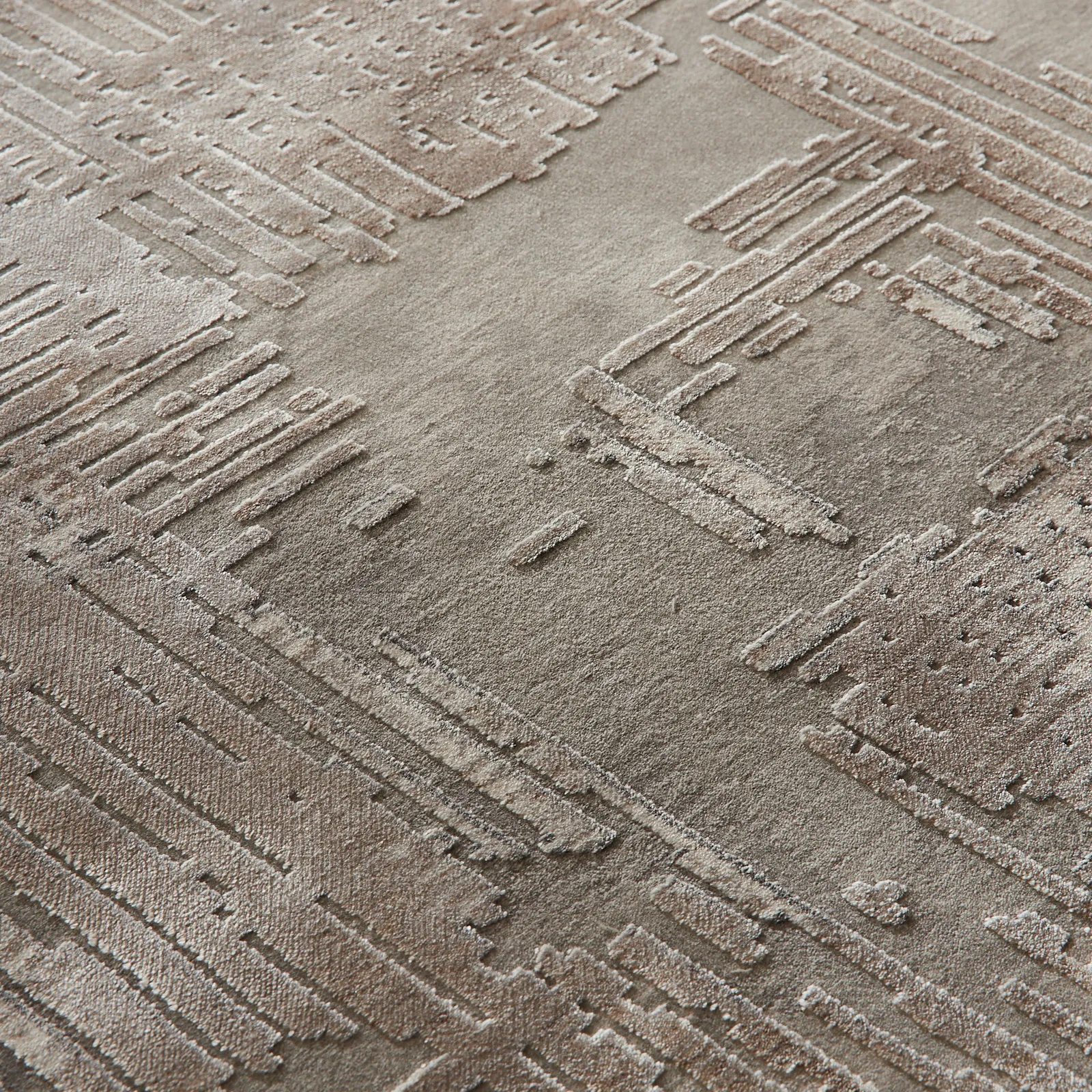 Kinsley Floor Rug- Large 250cm x 350cm