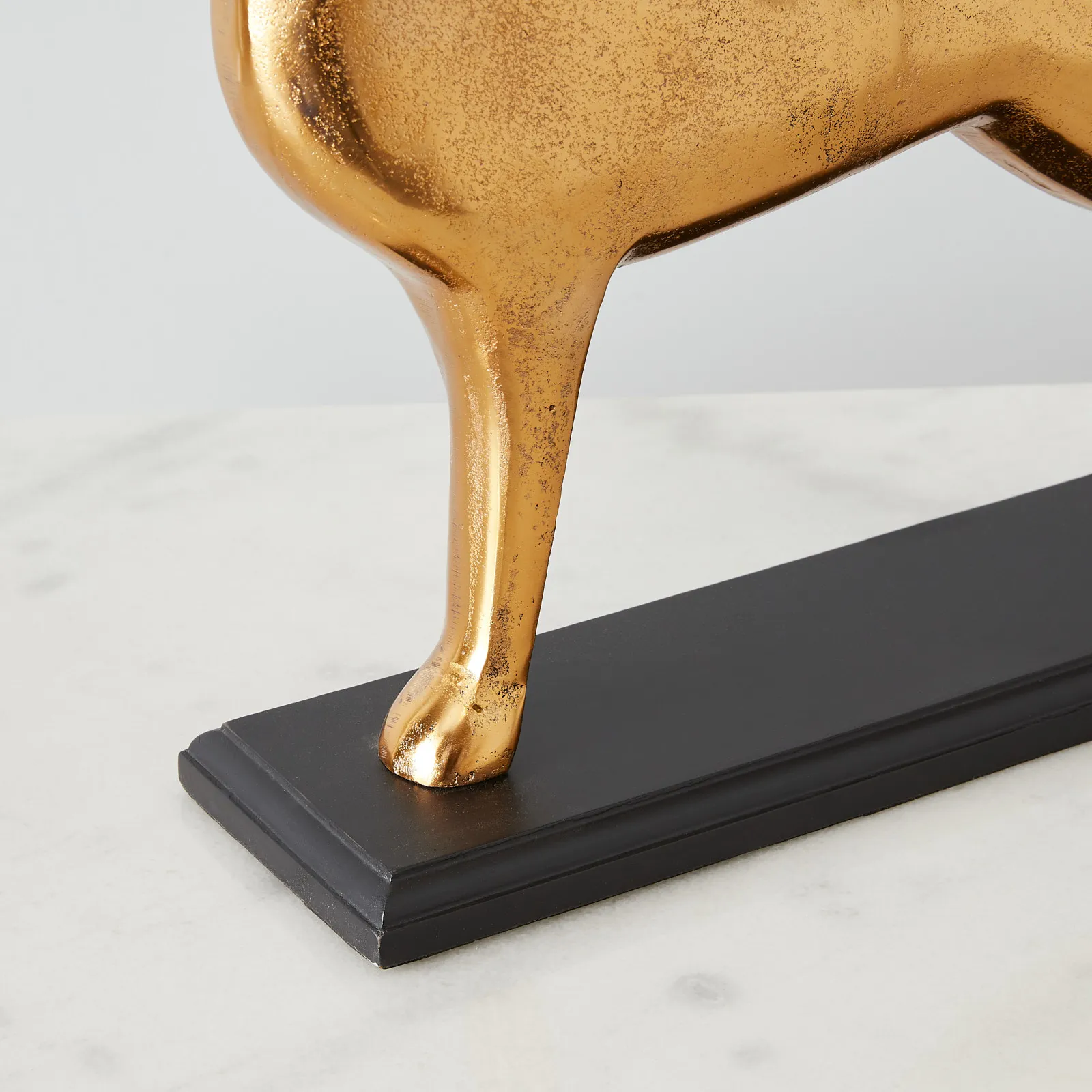 Stance Gold Horse Metal Decorative