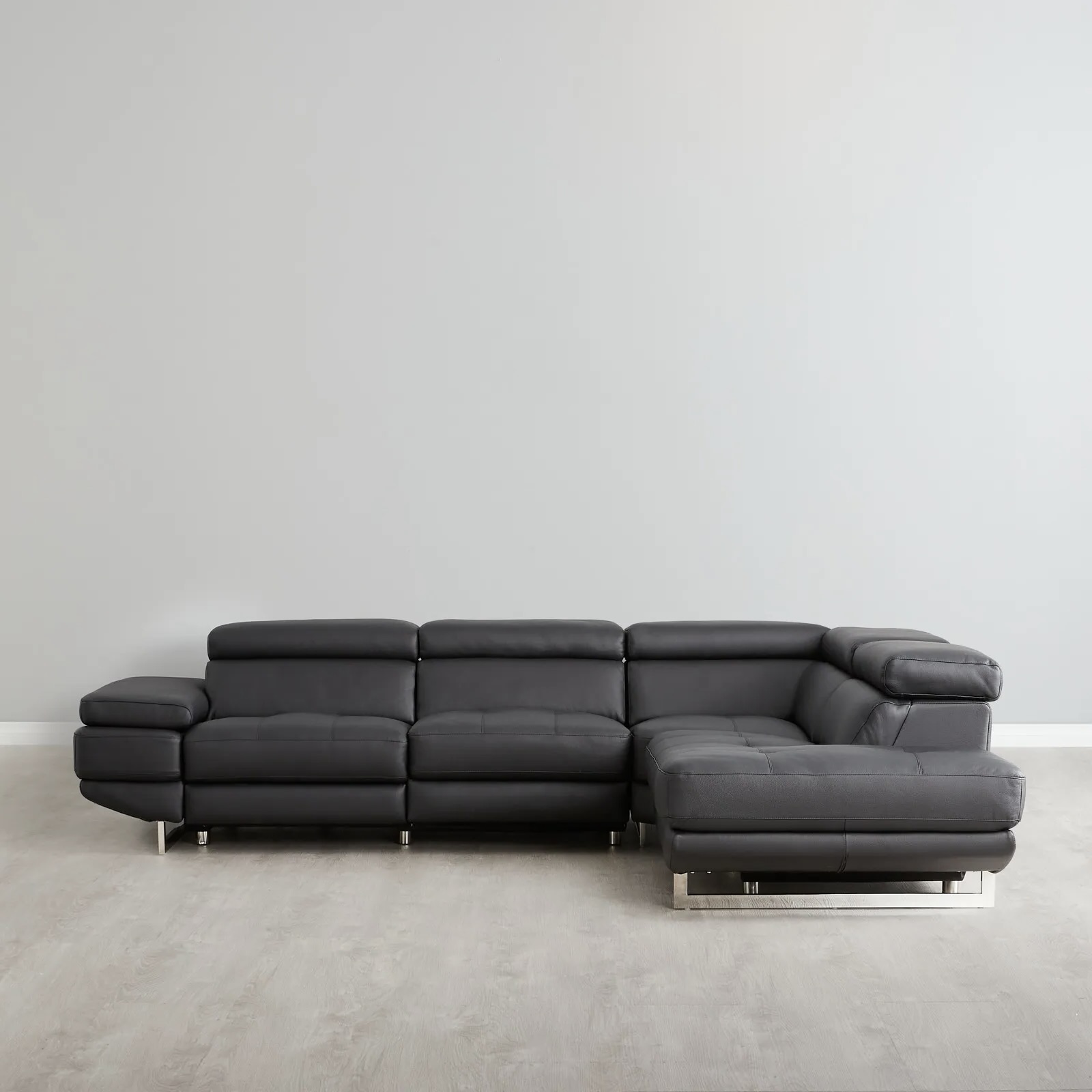 Alessia Black Leather Right Recliner Lounge