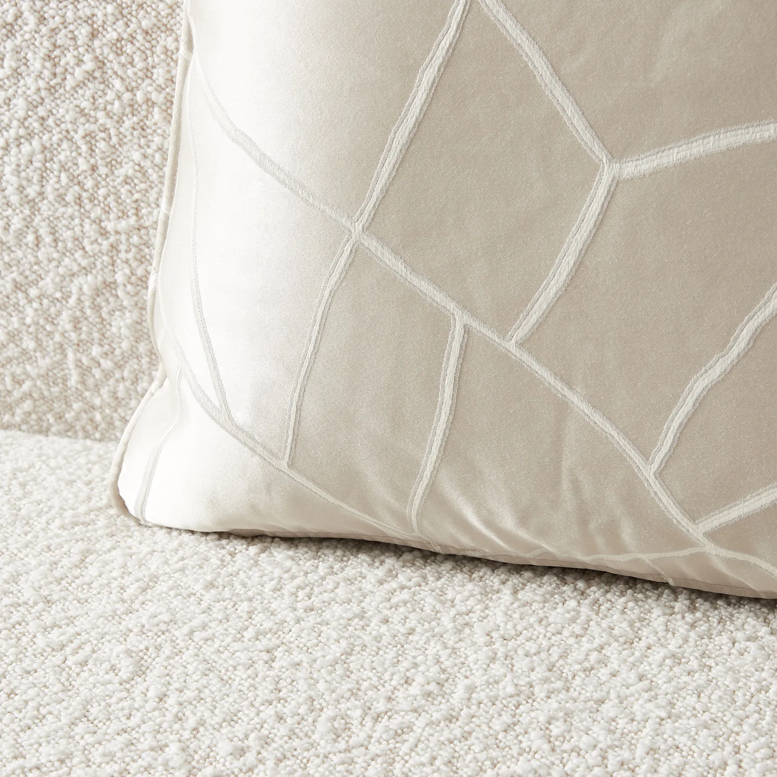 Hyacinth Cream Pattern Cushion