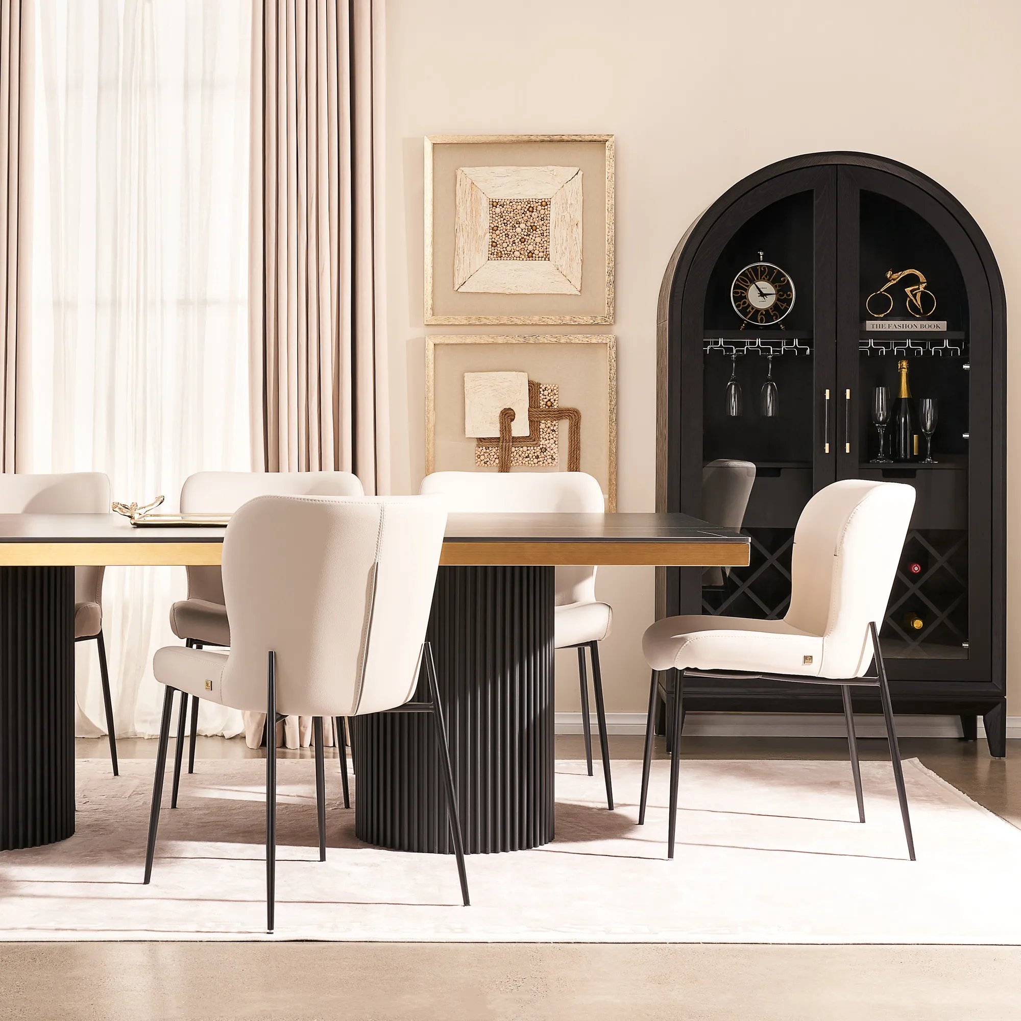 Closure Paper Pulp Shadow Box with Golden Frame