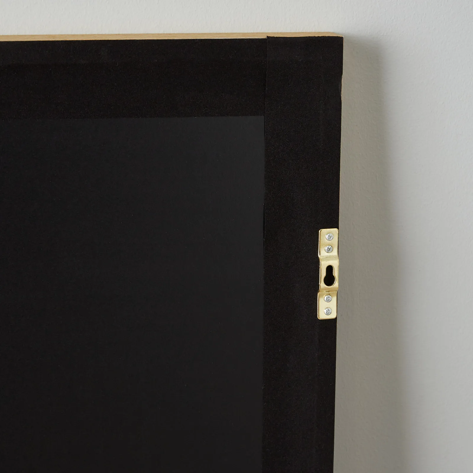 Closure Paper Pulp Shadow Box with Golden Frame